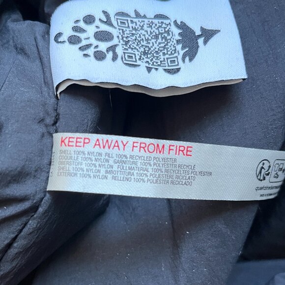 Free People Movement Faye Puffer Pullover Jacket Black Oversized Size XS - Picture 9 of 9